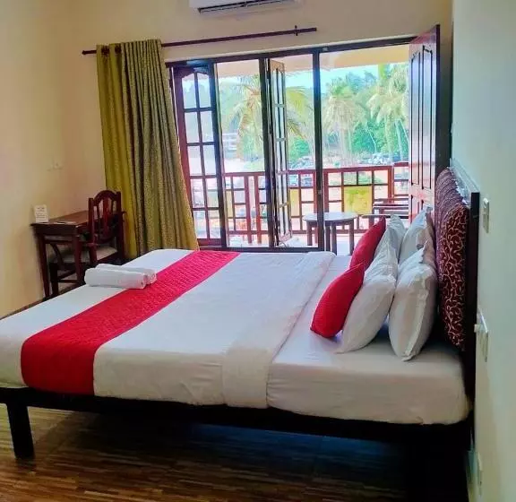 Fotos del hotel Searock Beach Resort:  11