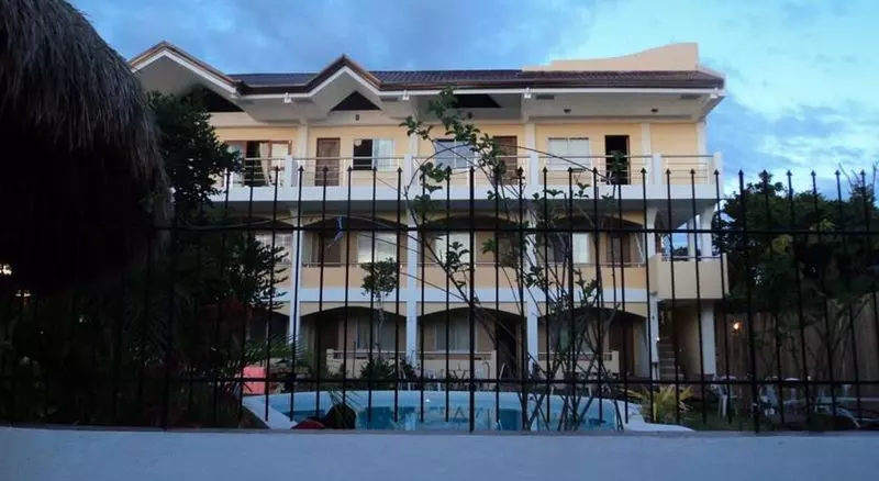 Vanilla Sky Dive Resort