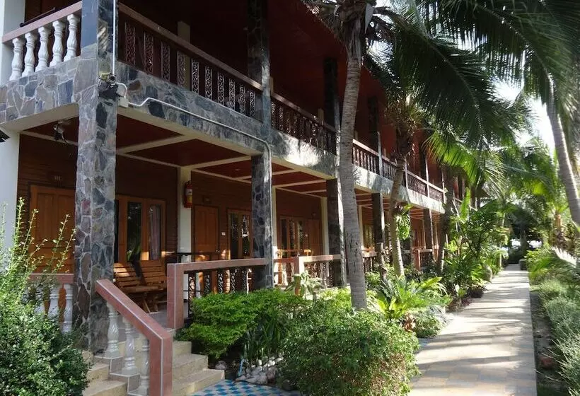 Fotos del hotel Family House Resort:  25