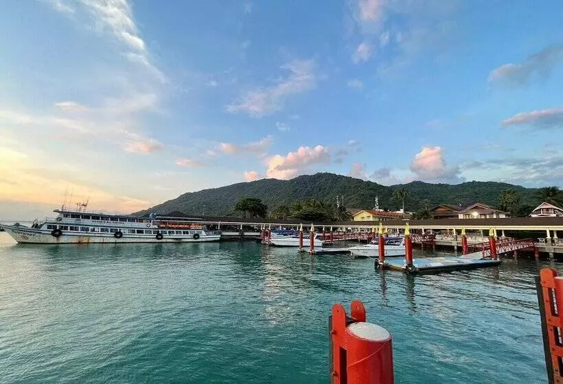 Fotos del hotel Family House Resort:  11