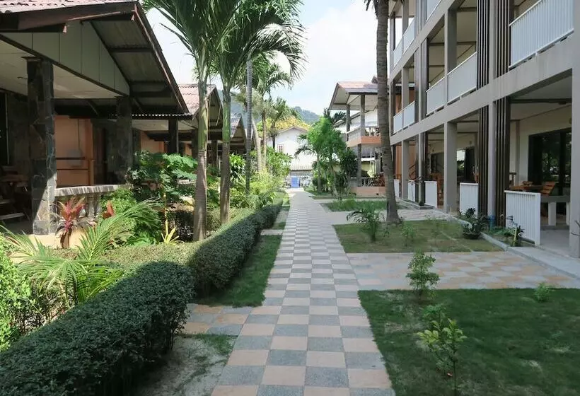 Fotos del hotel Family House Resort:  23