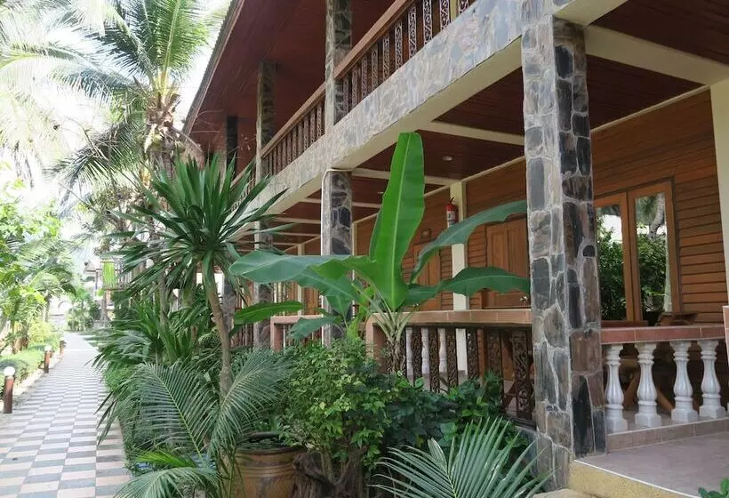 Fotos del hotel Family House Resort:  18