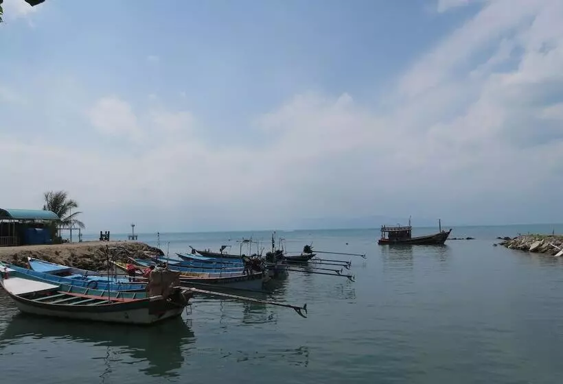 Fotos del hotel Family House Resort:  8