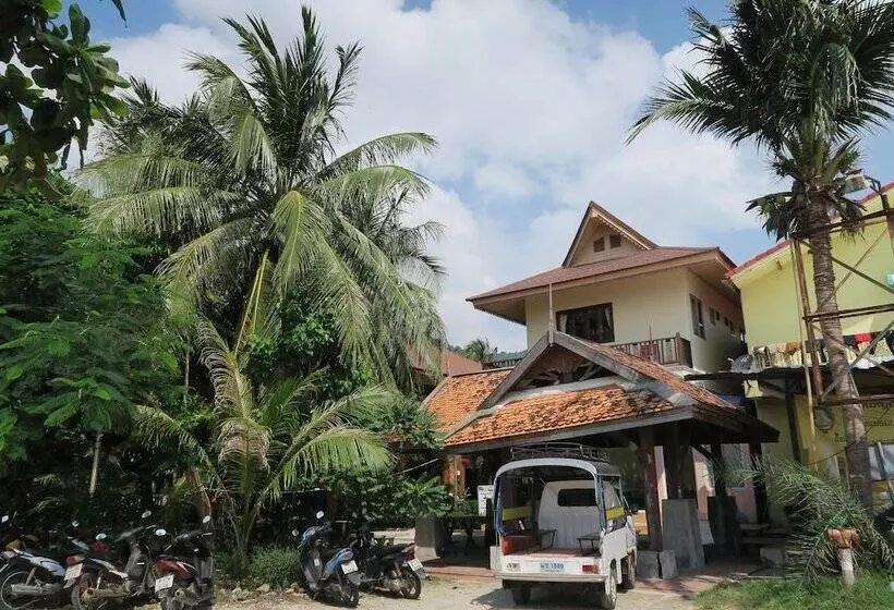 Fotos del hotel Family House Resort:  20