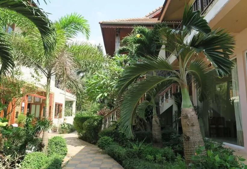 Fotos del hotel Family House Resort:  12