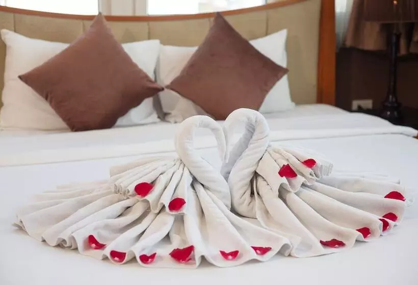 Fotos del hotel Golden Sun Villa:  6