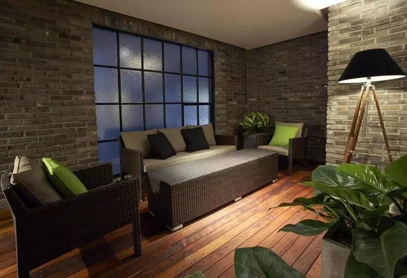 Fotos del hotel Js The Classic:  4