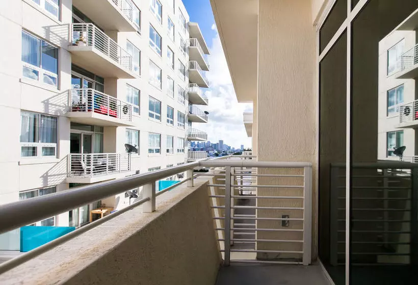 Fotos del hotel Sky City Suites at Midtown:  21