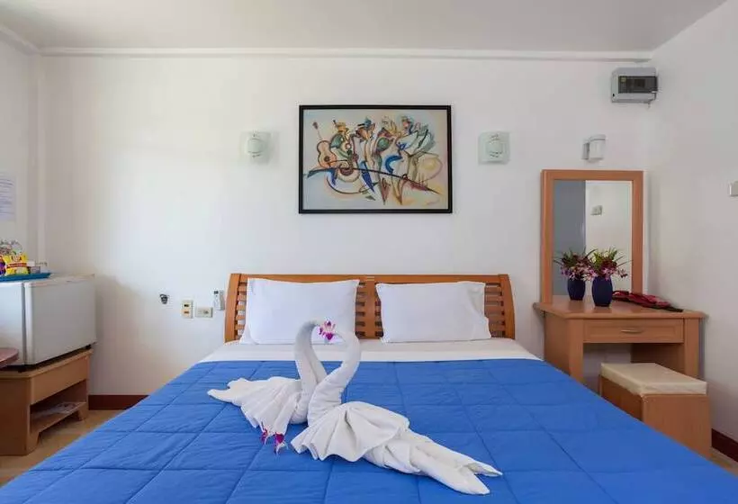 Fotos del hotel The Expat:  12