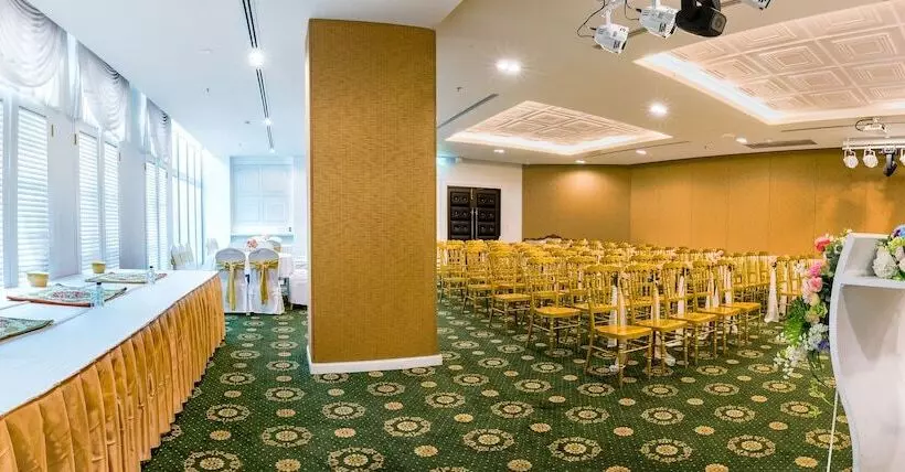 Fotos del hotel Buri Sriphu  & Convention Centre:  9