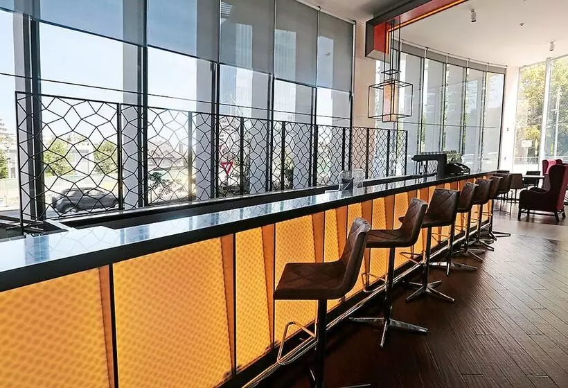 Fotos del hotel Doubletree By Hilton Santiago Kennedy, Chile:  25