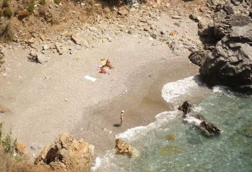 Fotos del hotel Koru Beach Club:  11