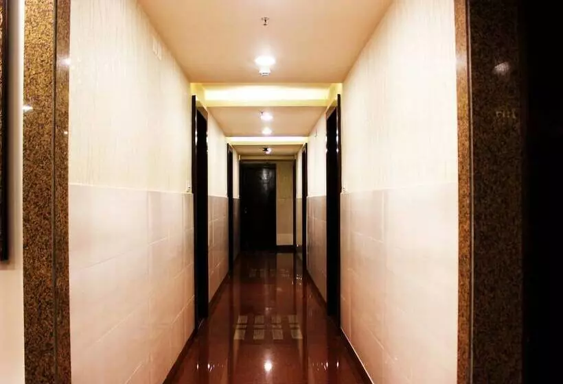 Fotos del hotel Adyar Ananda Bhavan:  8