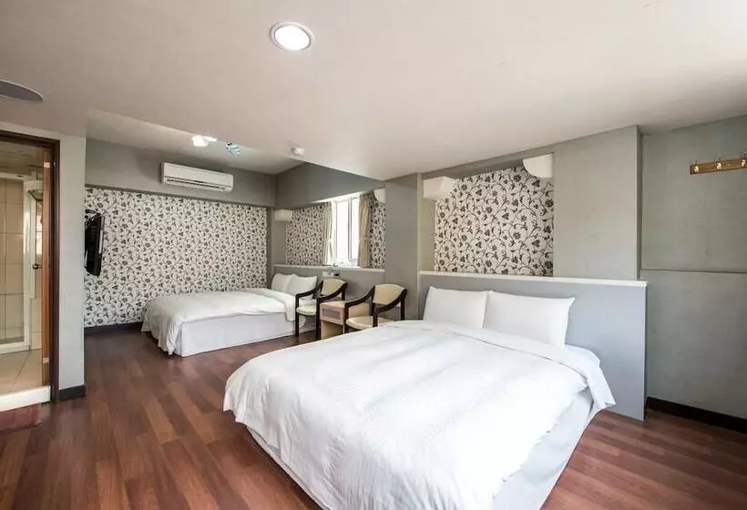 Fotos del hotel South Sea:  13