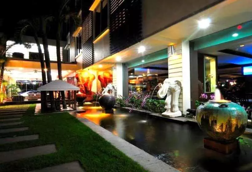 Fotos del hotel The Airport:  11