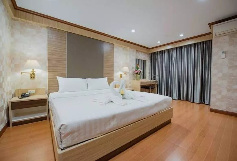 Fotos del hotel The Airport:  9