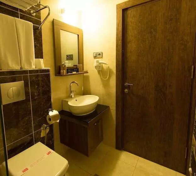 Fotos del hotel A Palace Suites:  10