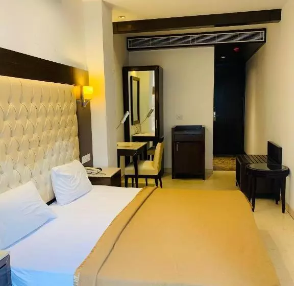 Fotos del hotel Metropolis Tourist Home:  11