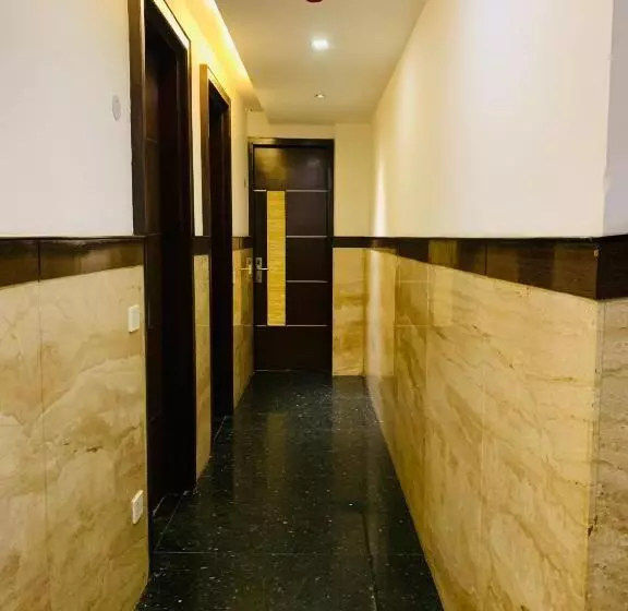 Fotos del hotel Metropolis Tourist Home:  3