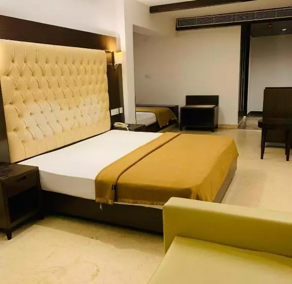 Fotos del hotel Metropolis Tourist Home:  7