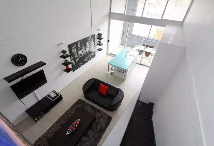 Fotos del hotel The Miro Apartments:  13