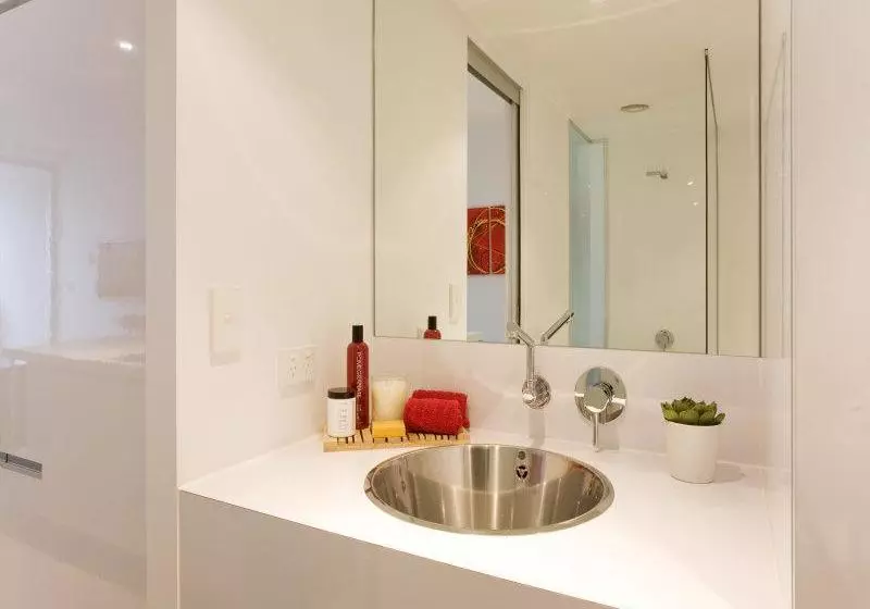 Fotos del hotel The Miro Apartments:  11