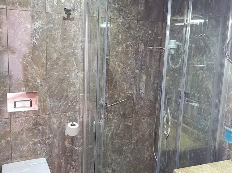 Fotos del hotel Perapolis:  13