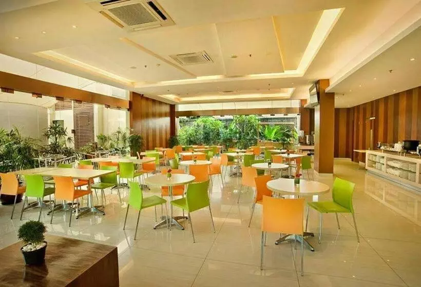Fotos del hotel V Hotel Tebet, Jakarta:  13