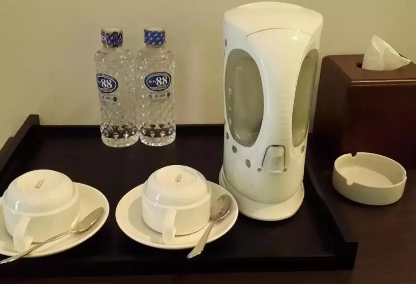 Fotos del hotel V Hotel Tebet, Jakarta:  9