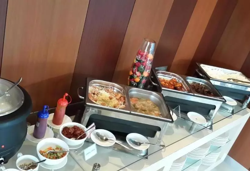 Fotos del hotel V Hotel Tebet, Jakarta:  4