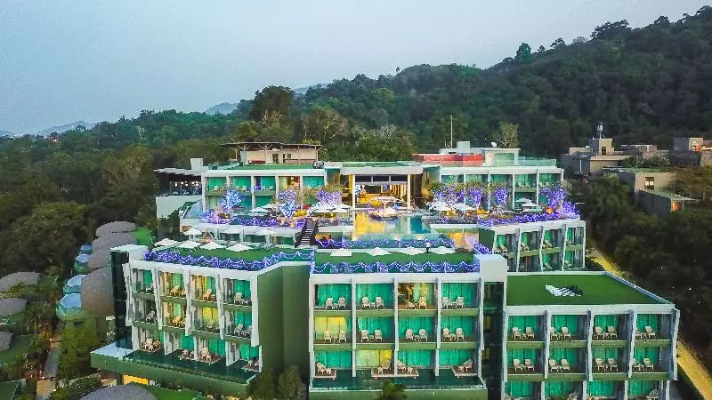 Fotos del hotel Crest Resort & Pool Villas:  21