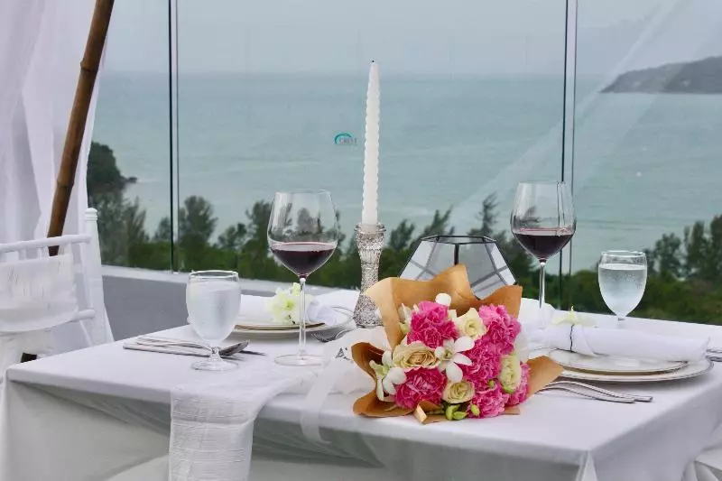 Fotos del hotel Crest Resort & Pool Villas:  12