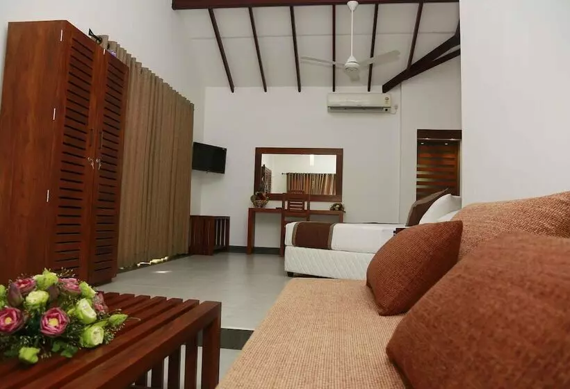 Fotos del hotel The Forest:  9