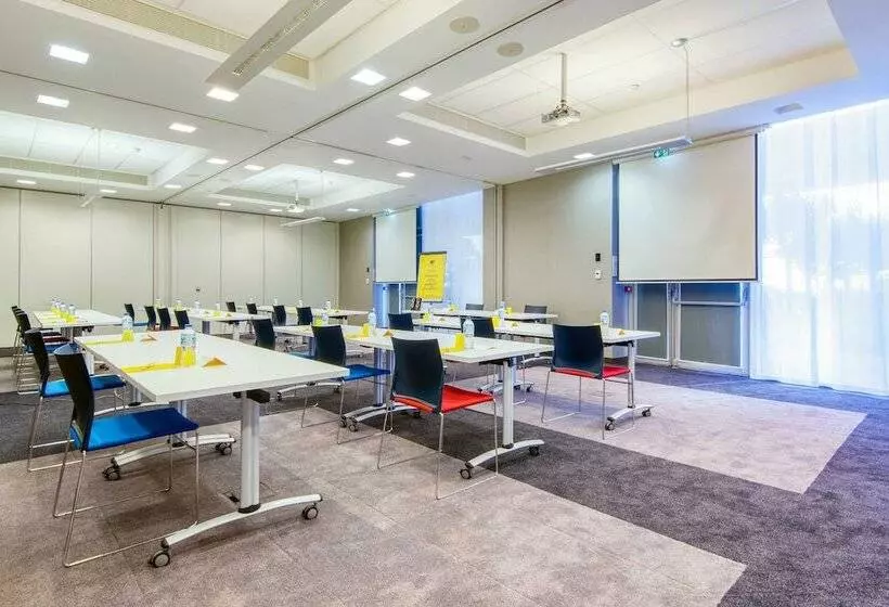 Fotos del hotel Golden Tulip Marseille Euromed:  22