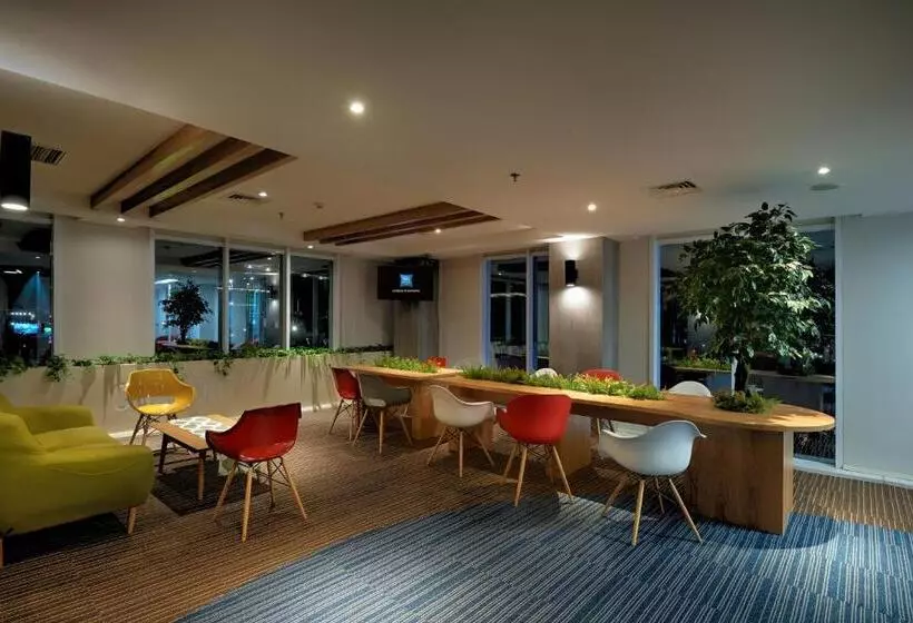 Fotos del hotel Deka  Surabaya Hr Muhammad  Rebranding From Ibis Budget Surabaya Hr Muhammad:  14