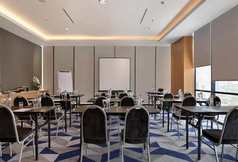 Fotos del hotel Swiss-belinn Simatupang:  19