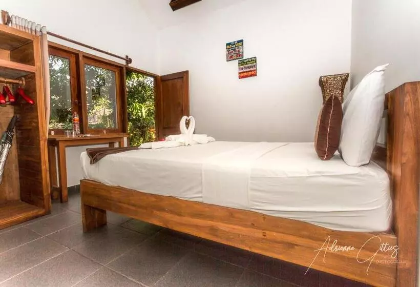 Fotos del hotel Oceans 5 Dive Resort:  22