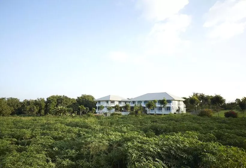 Fotos del hotel Santosha Health & Lifestyle Resort:  14