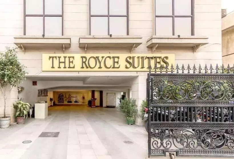 Fotos del hotel Treebo Tryst Royce New Friends Colony:  25