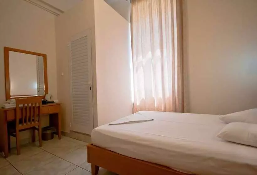 Fotos del hotel Lena:  3