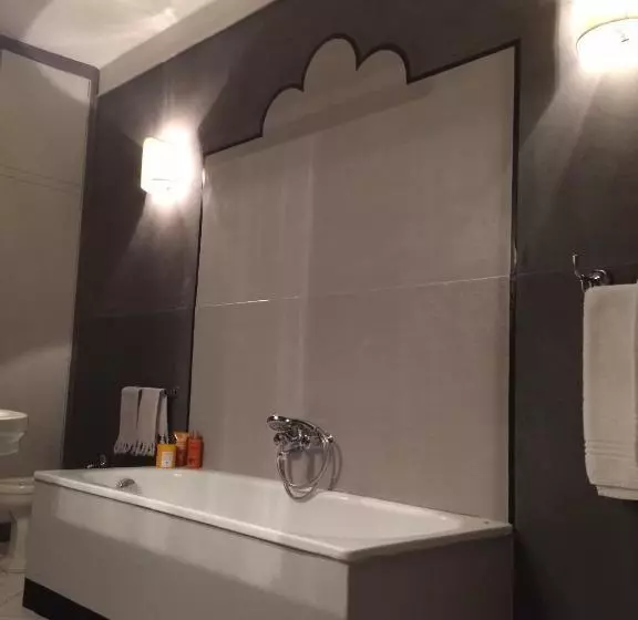 Fotos del hotel Capri Moon Guest House:  2
