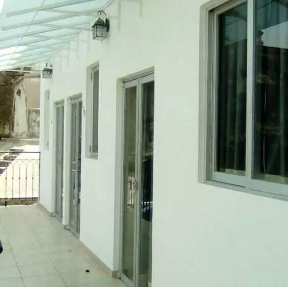 Fotos del hotel Casa De Oración San José:  11