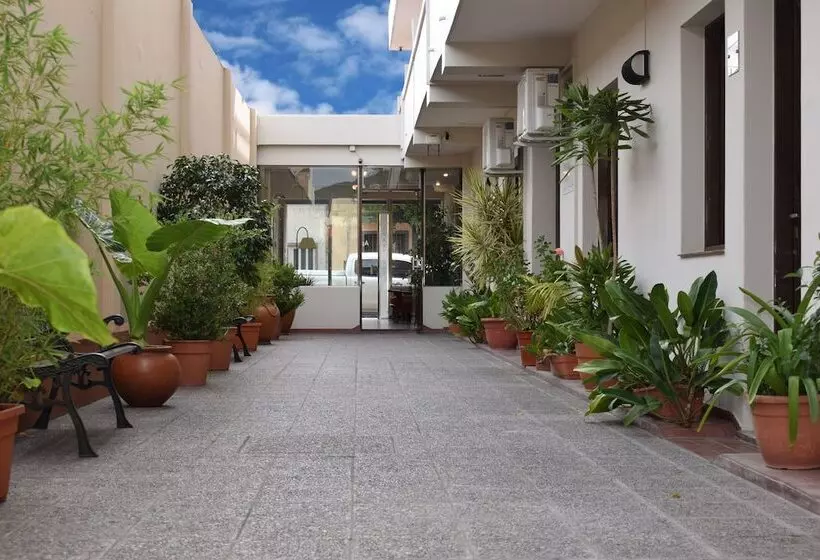 Fotos del hotel Ref  Aparts & Habs:  9