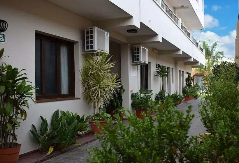 Fotos del hotel Ref  Aparts & Habs:  11