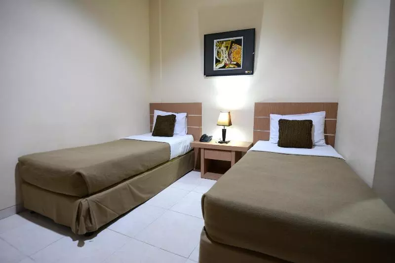 Fotos del hotel Graha Dpt 33:  2