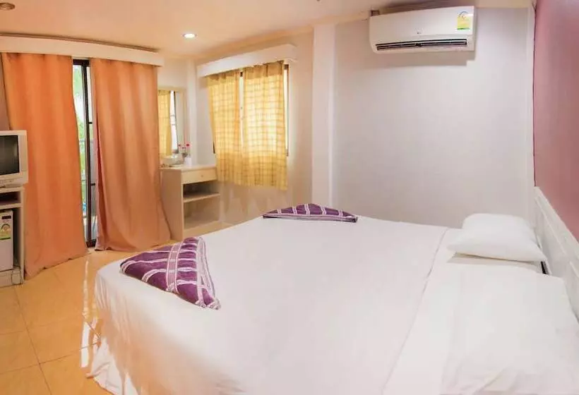 Fotos del hotel G I Lodge:  12