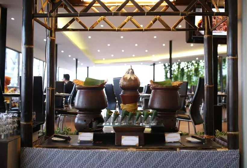Fotos del hotel Aria Gajayana:  6