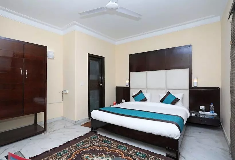 Hotel Laksh Residency by OYO