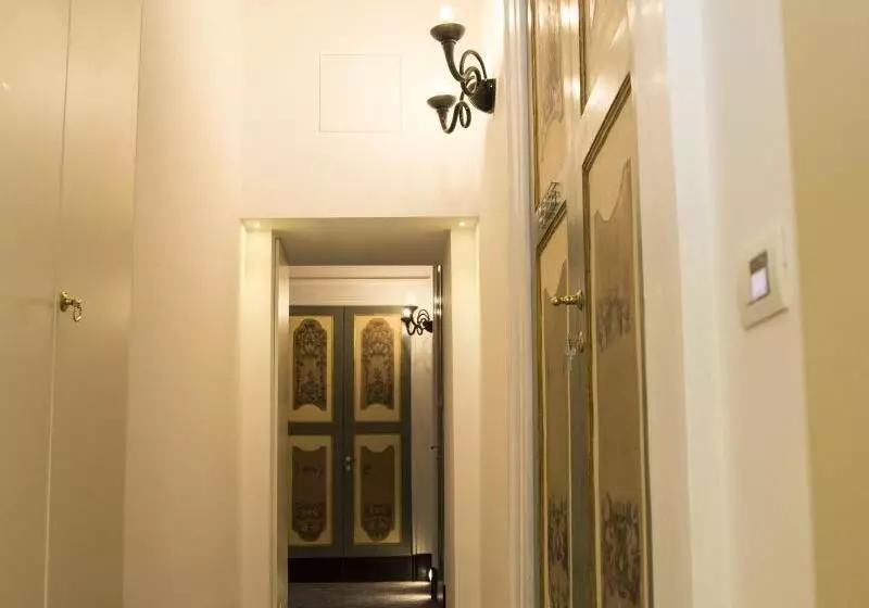 Fotos del hotel Santa Chiara Boutique:  23