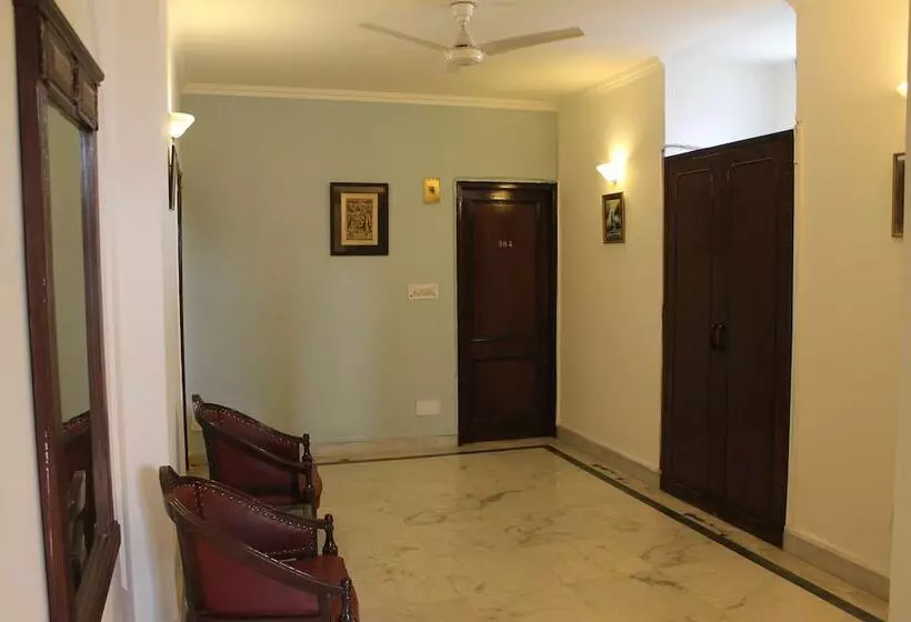 Fotos del hotel Vijay Villa:  3